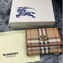 Burberry wallet shop price singapore