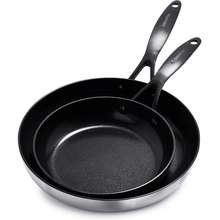 GreenPan Andorra Healthy Ceramic Non-Stick 28 cm Wok, PFAS-Free, Induction,  Oven Safe, Black : : Home & Kitchen